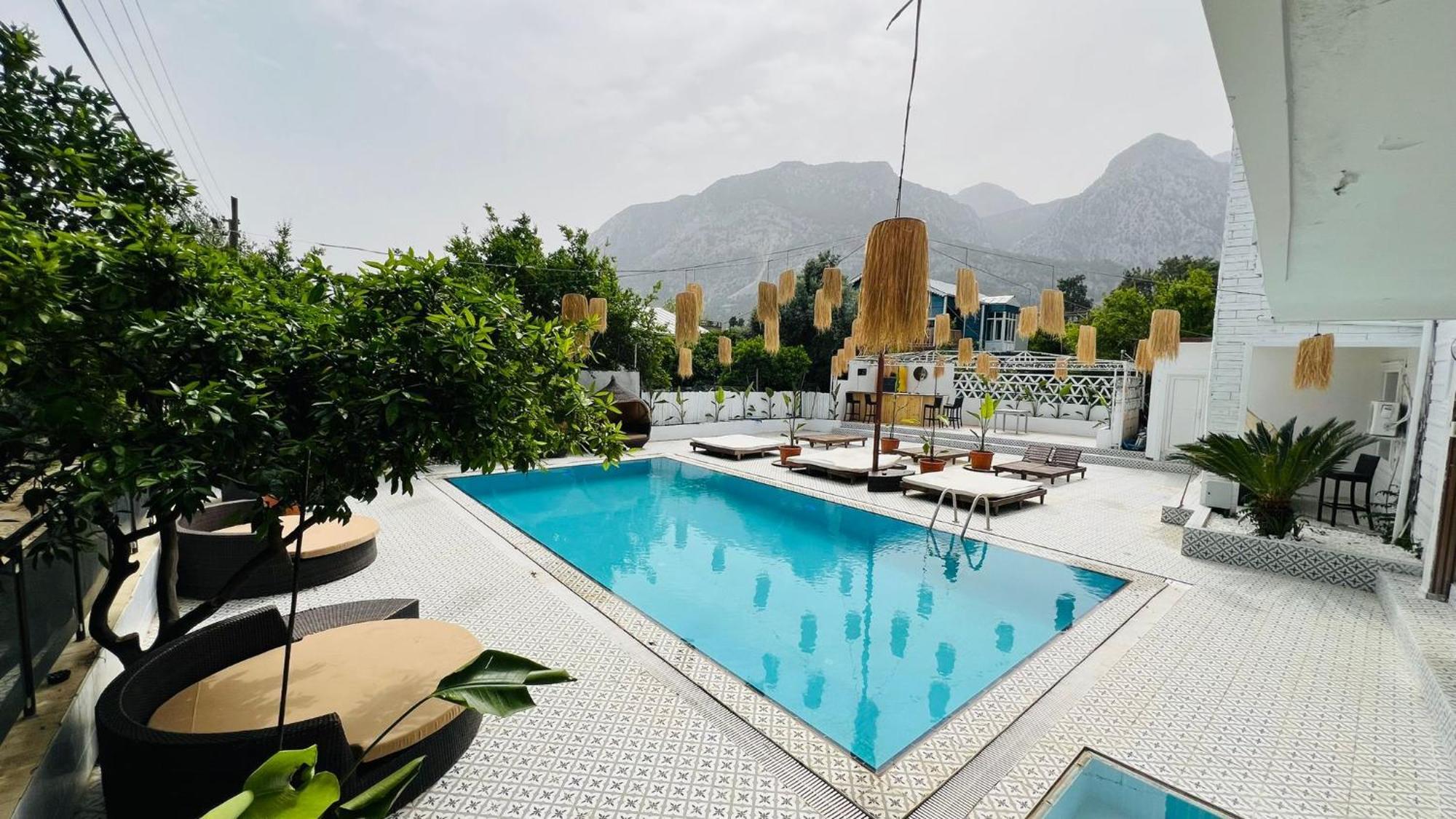 Gueler Butik Hotel Antalia Esterno foto