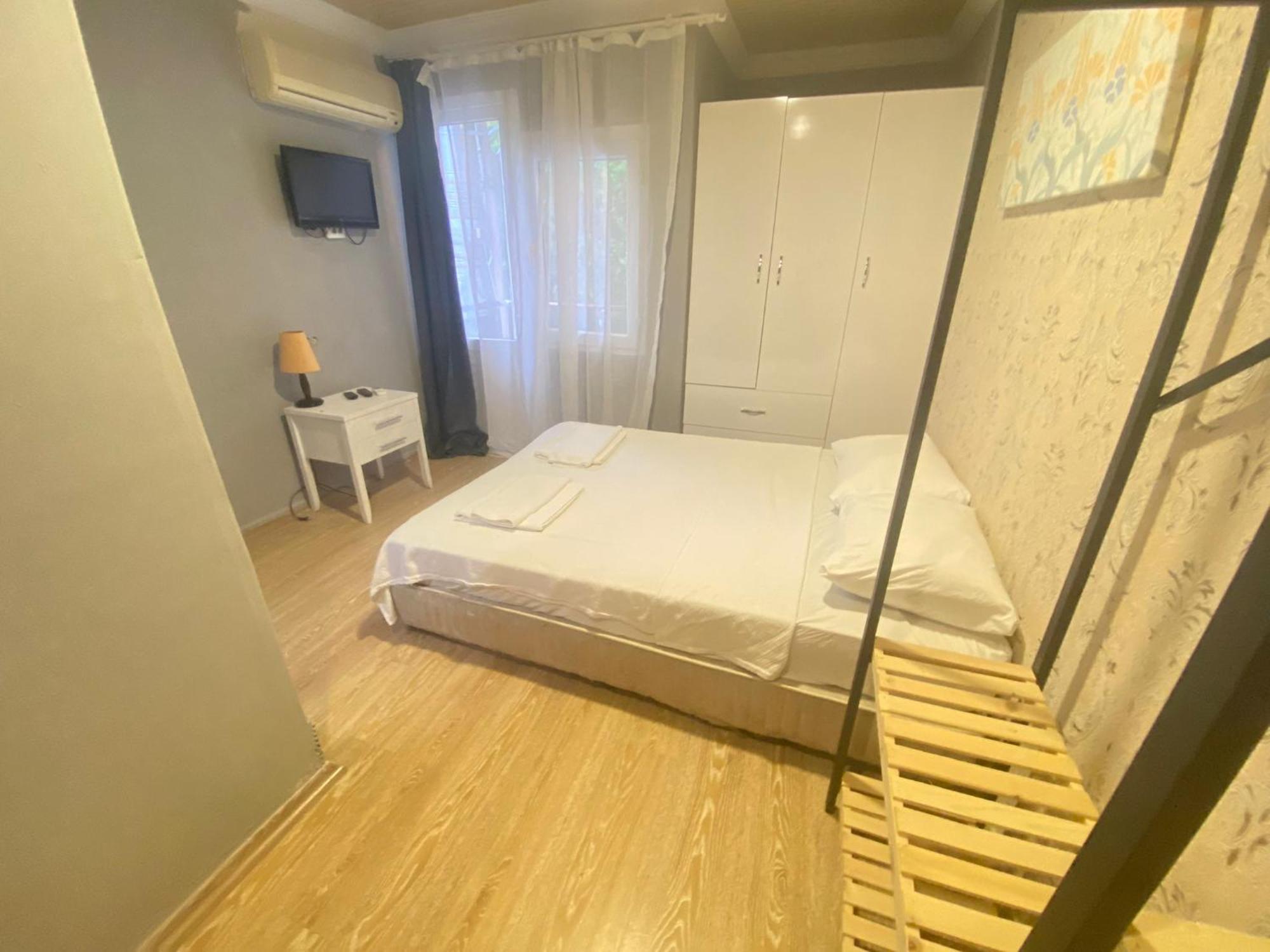 Gueler Butik Hotel Antalia Esterno foto
